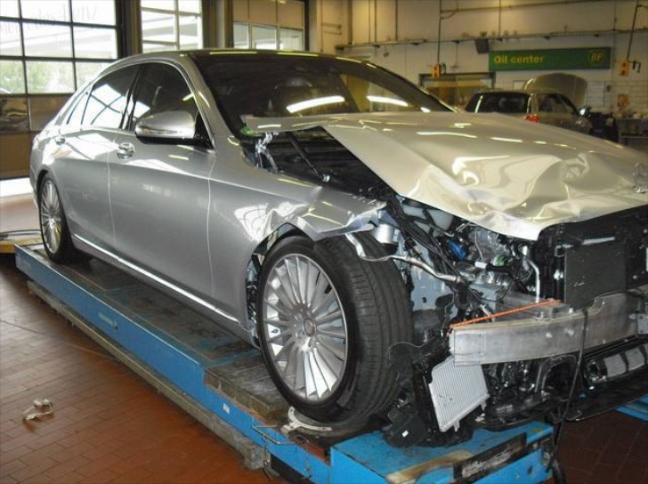 Mercedes Accident