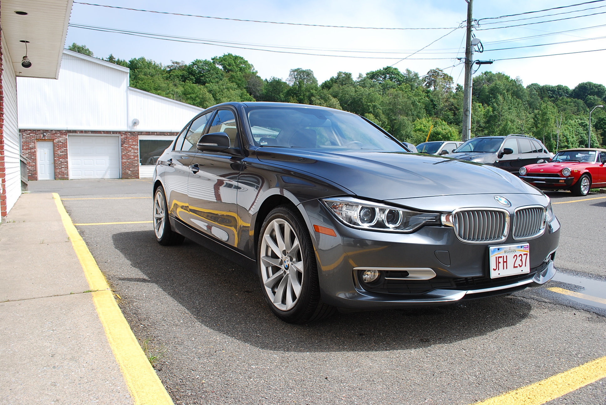 bmw 320i делимобиль характеристики